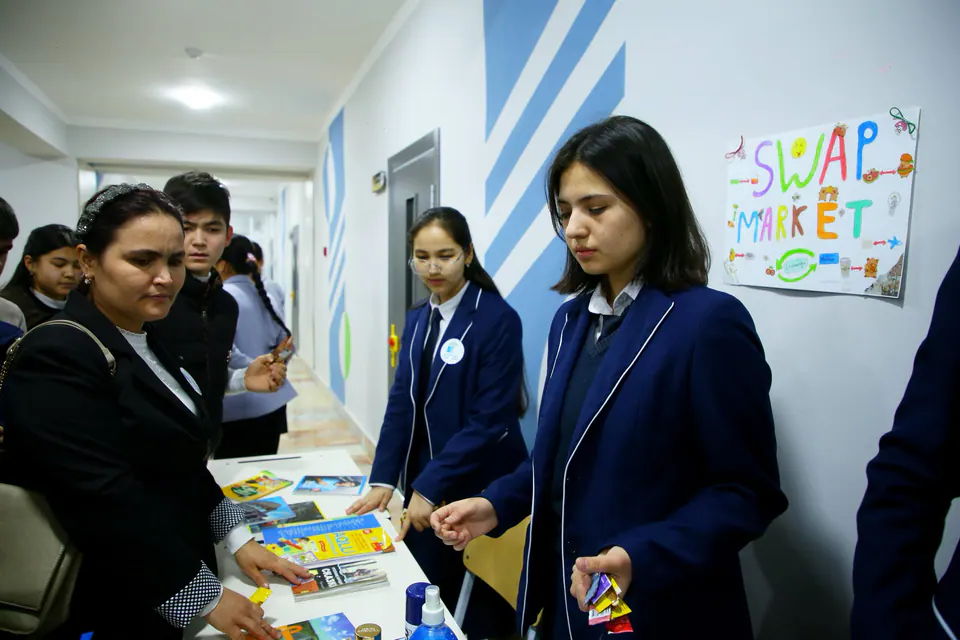 A swap market at one of our regional eco-events.
