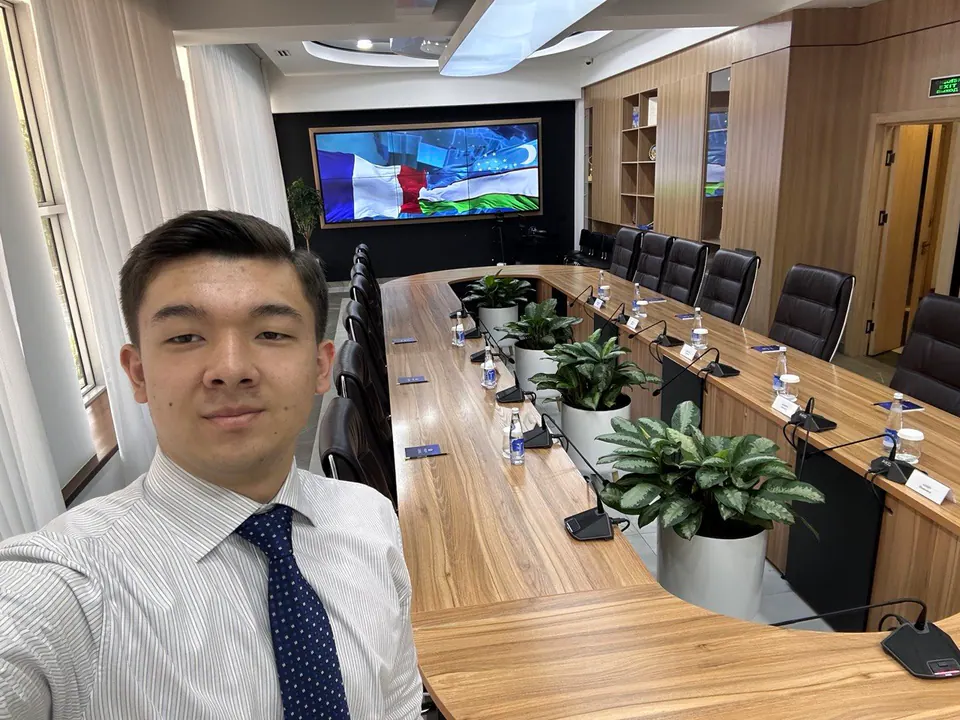 The room I prepared for the ministry’s meeting with the Ambassador of France.
